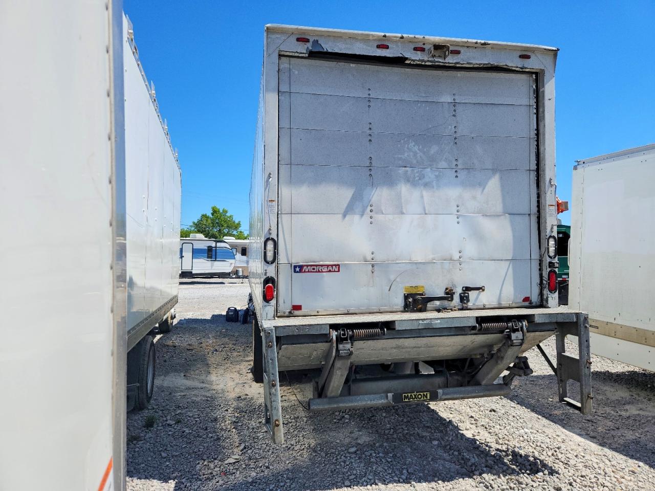 Freightliner M2