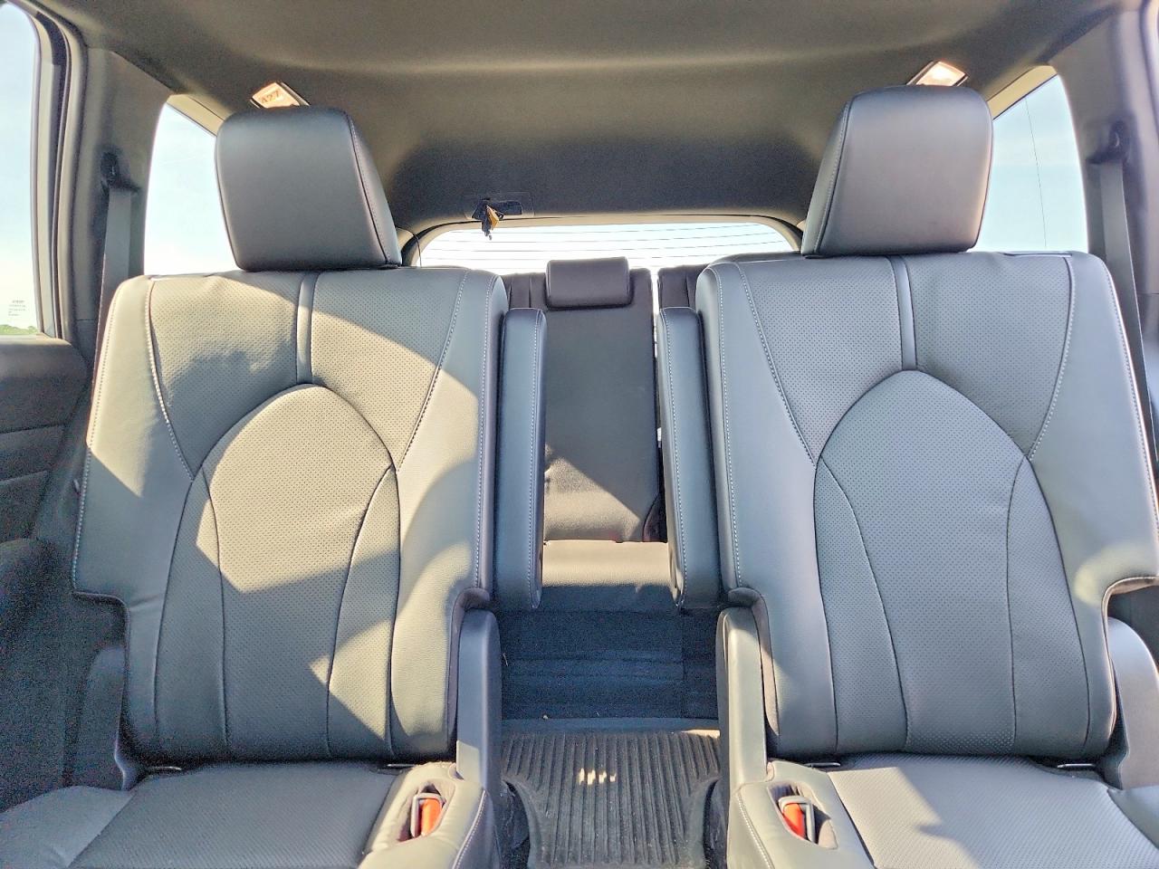 Toyota Grand Highlander Hybrid Nightshade