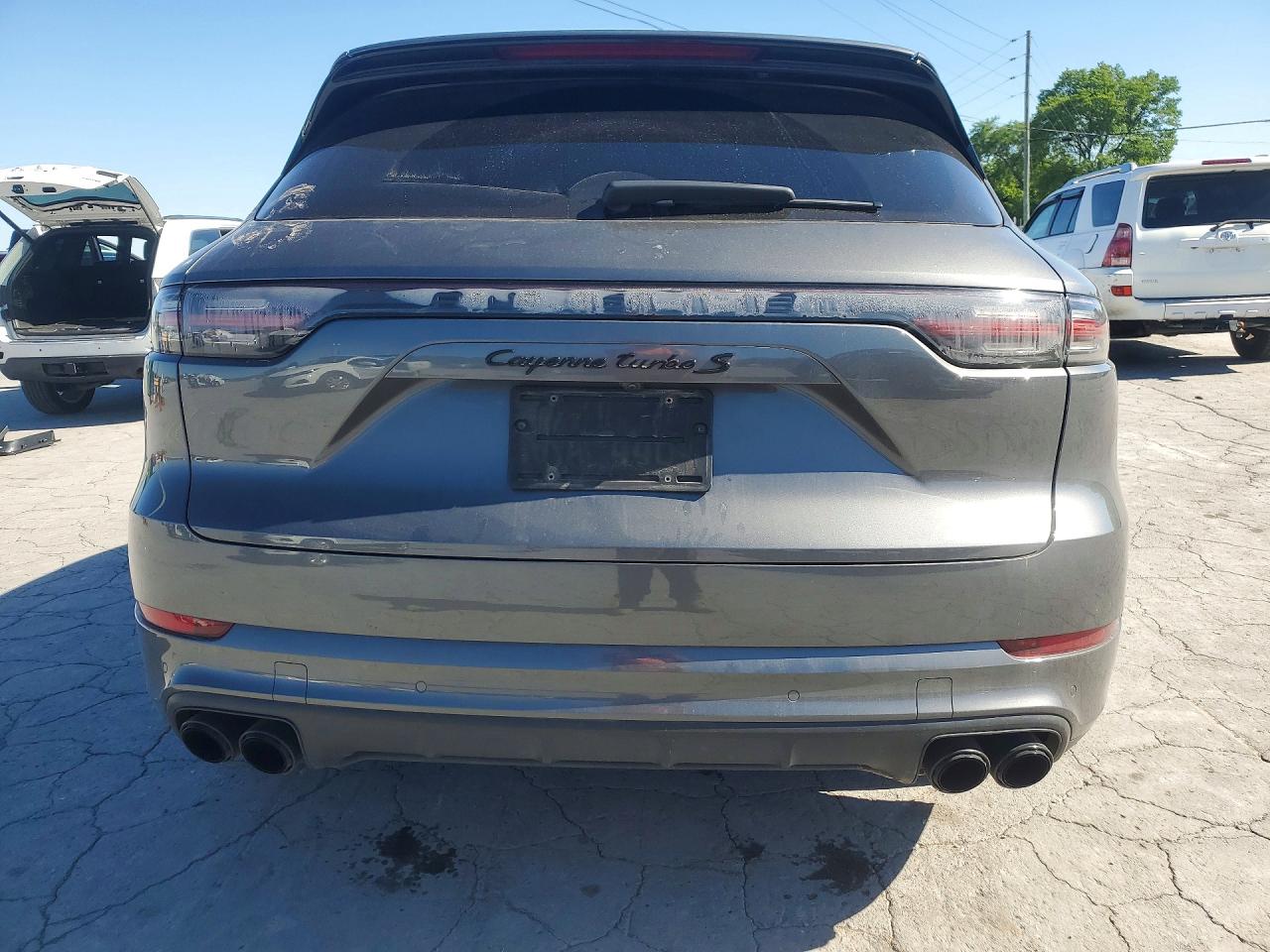 Porsche Cayenne Turbo S E-hybrid