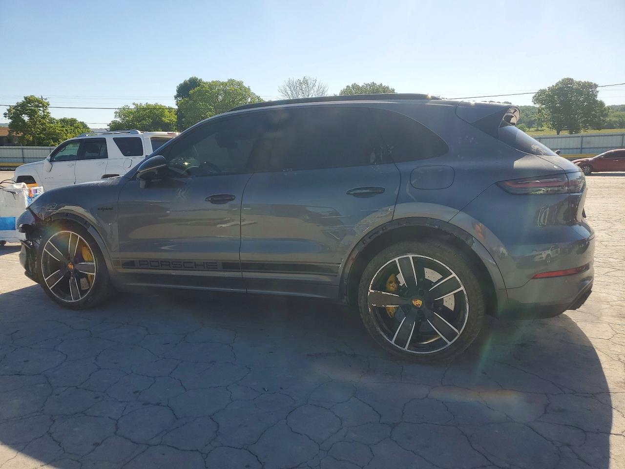 Porsche Cayenne Turbo S E-hybrid
