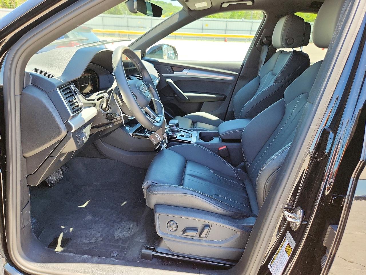 Audi Q5 Premium 45