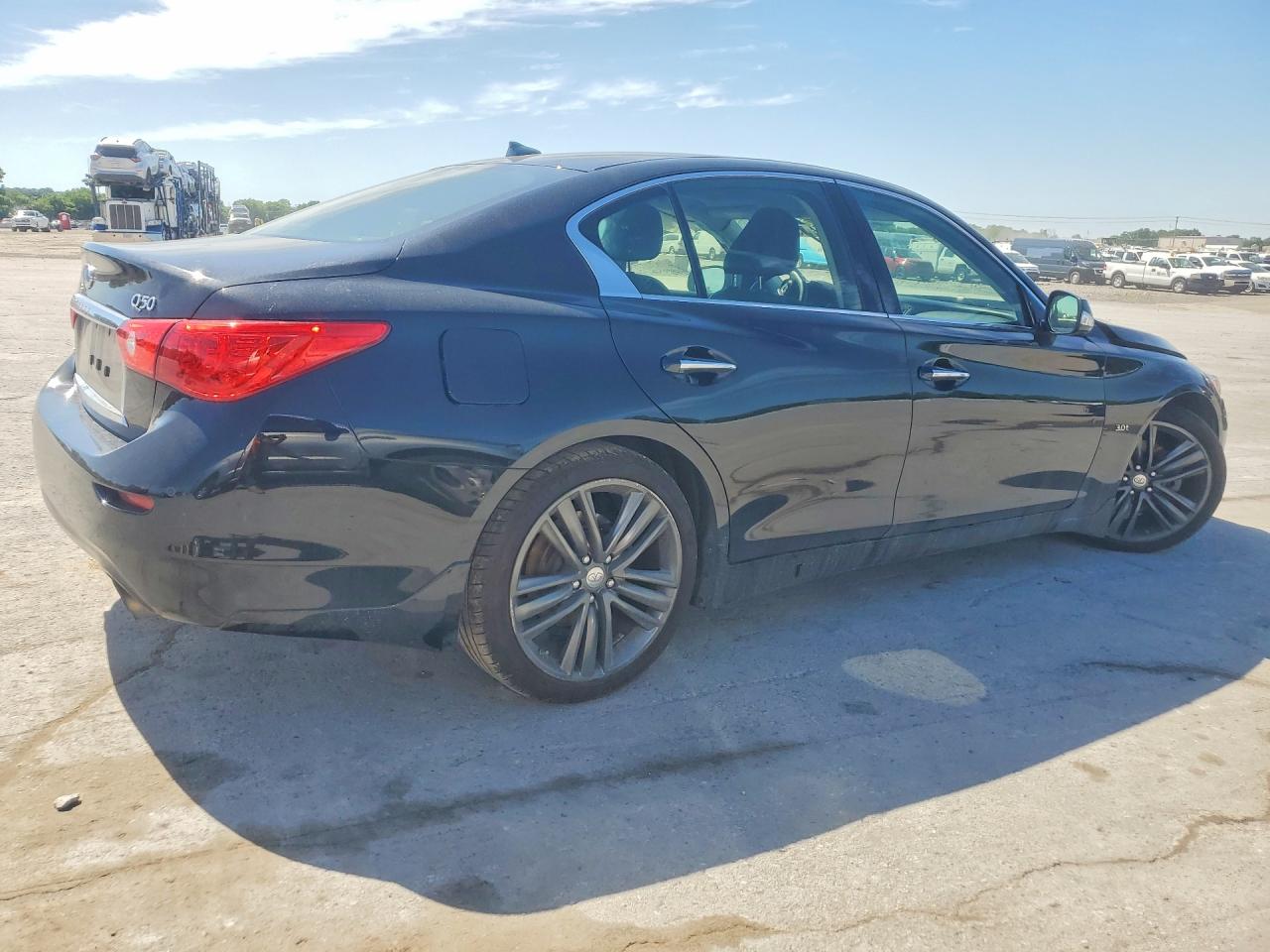 INFINITI Q50 3.0t Premium