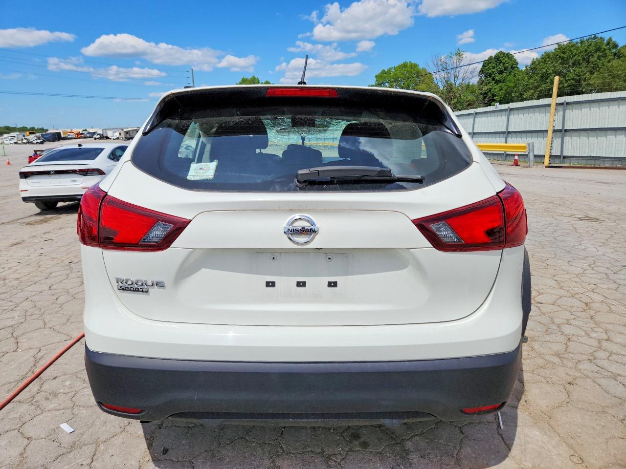 Nissan Rogue S