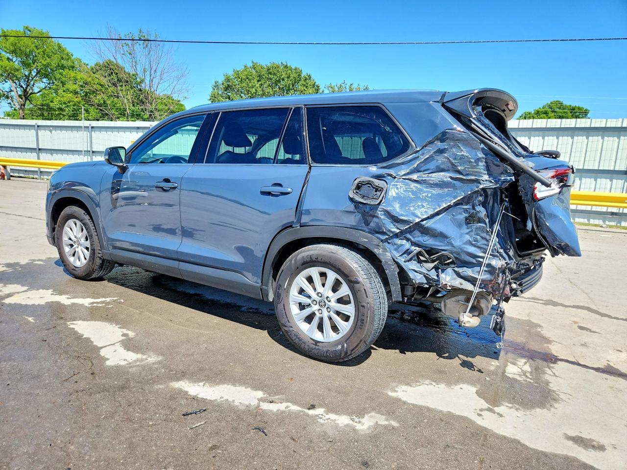 Toyota Grand Highlander Xle