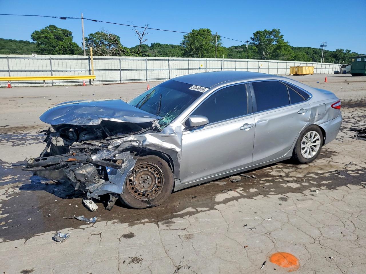 Salvage Toyota Camry Image