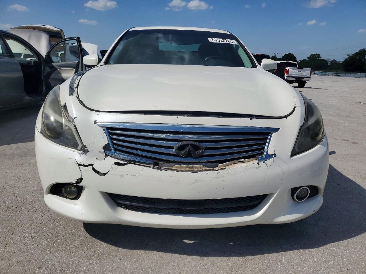 INFINITI G37 X