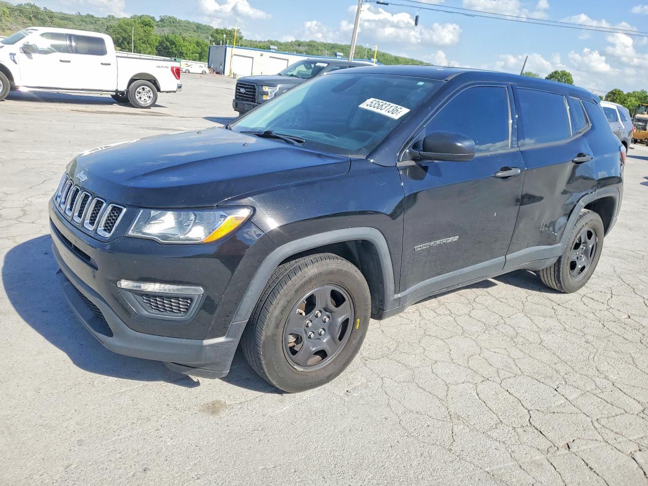 Salvage Jeep Compass Image