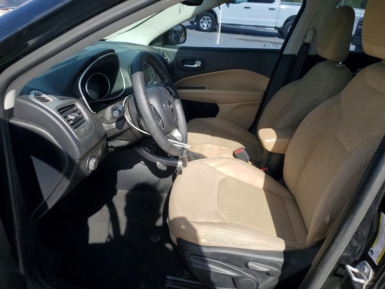 Jeep Compass Sport