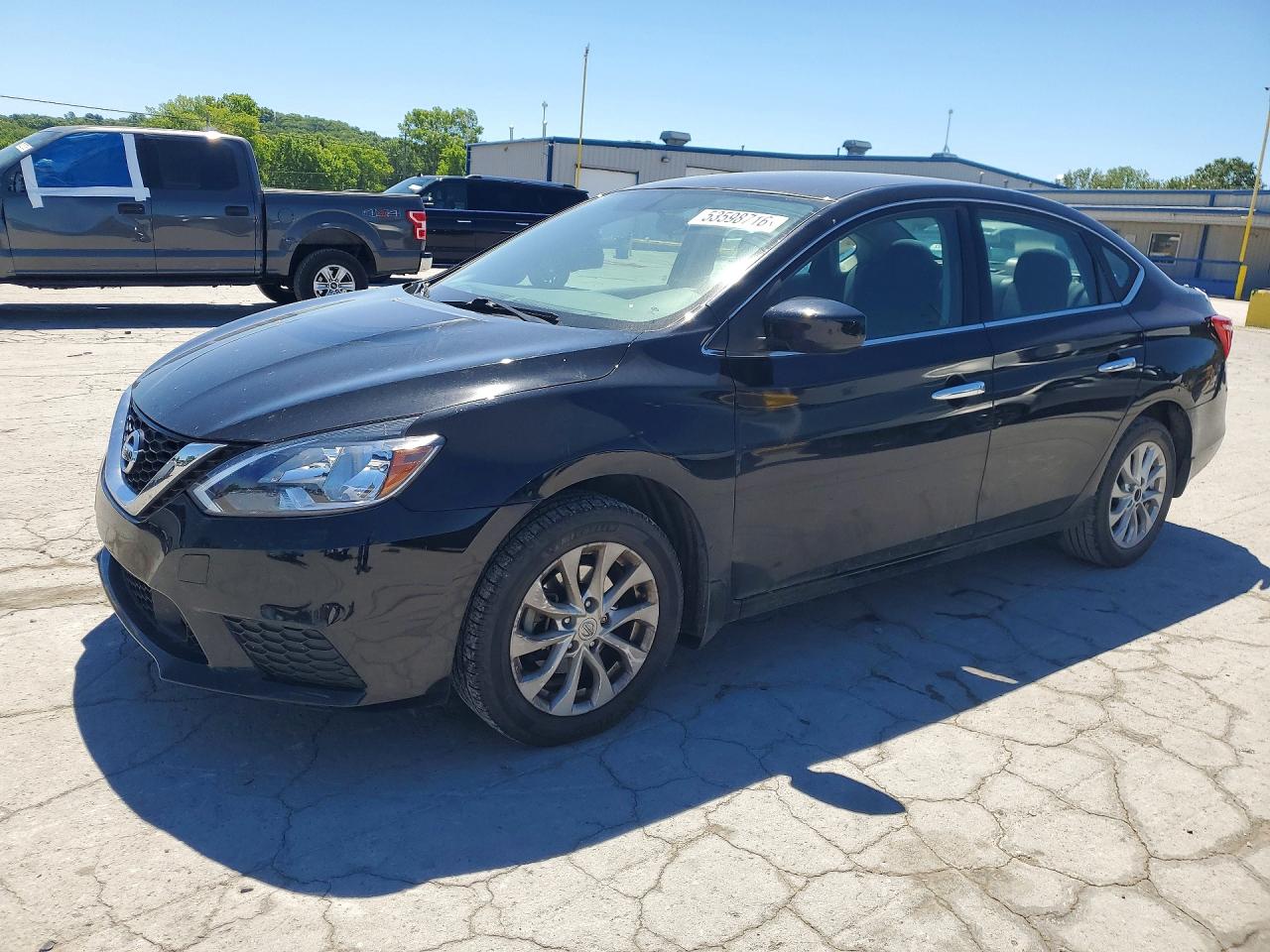 Salvage Nissan Sentra Image