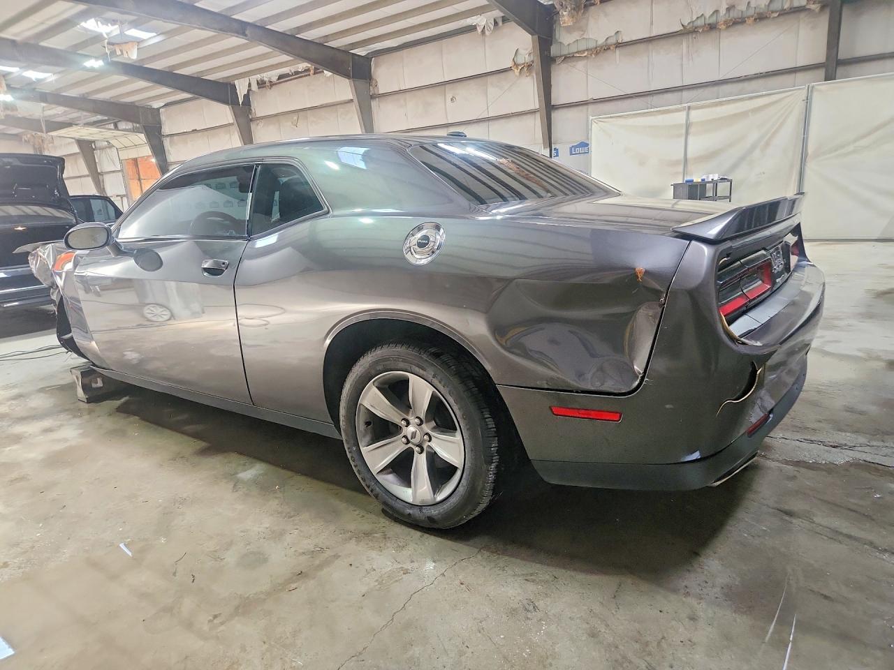 Dodge Challenger Sxt