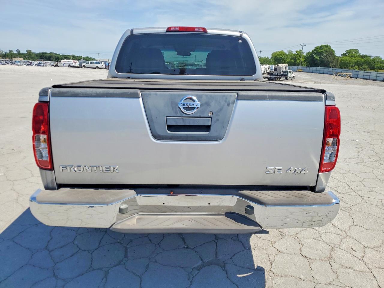 Nissan Frontier Se