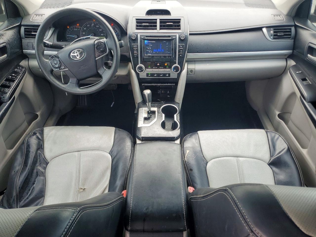 Toyota Camry L