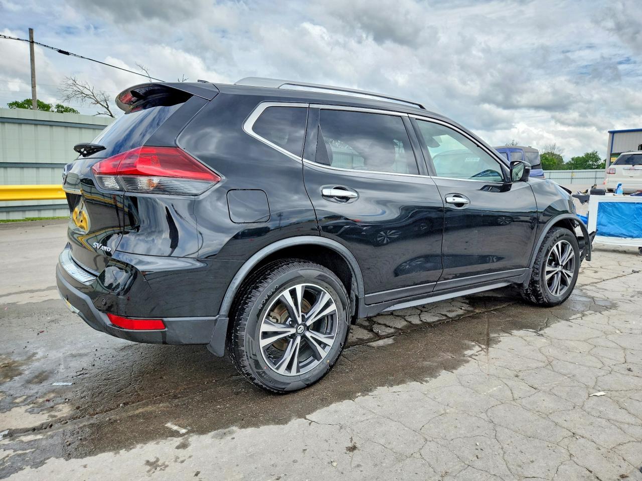 Nissan Rogue Sv