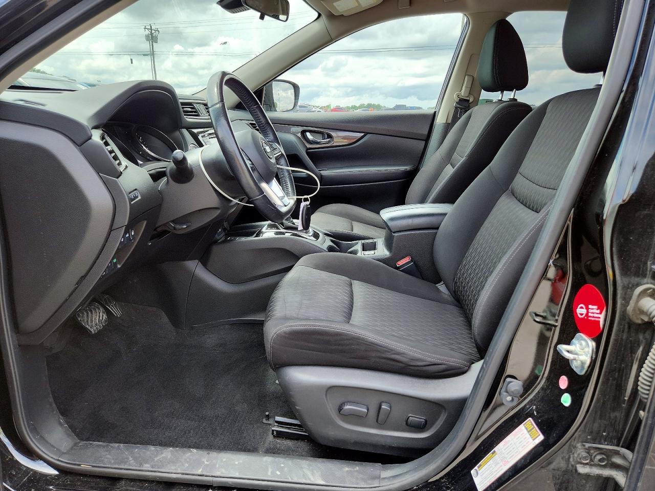 Nissan Rogue Sv