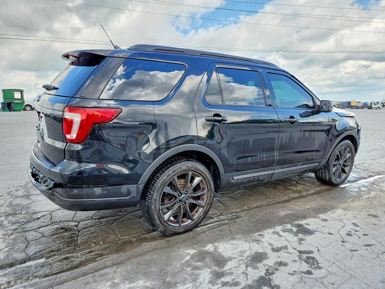 Ford Explorer Xlt