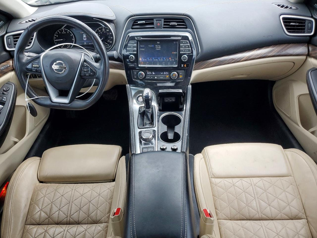Nissan Maxima Platinum