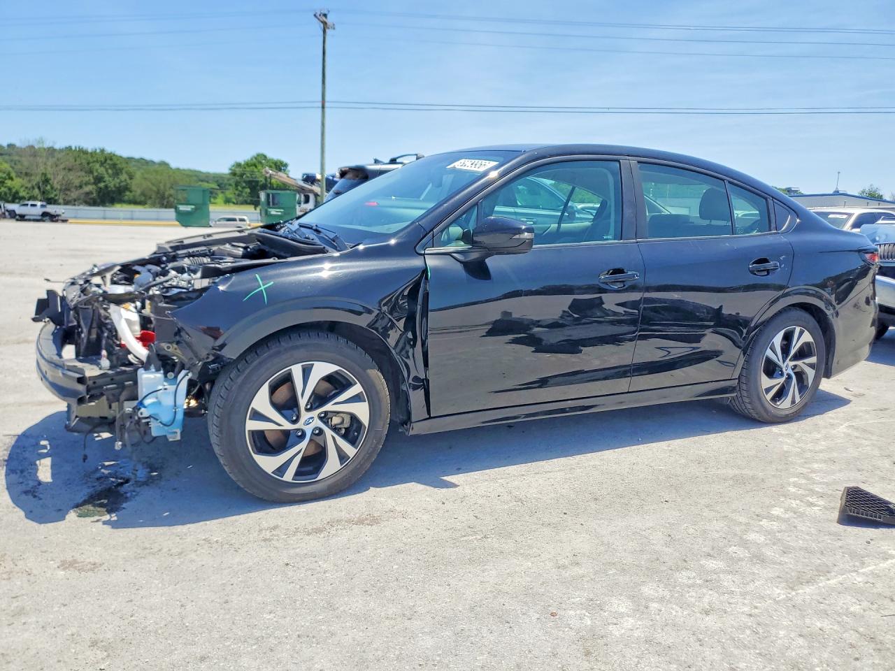 Salvage Subaru Legacy Image