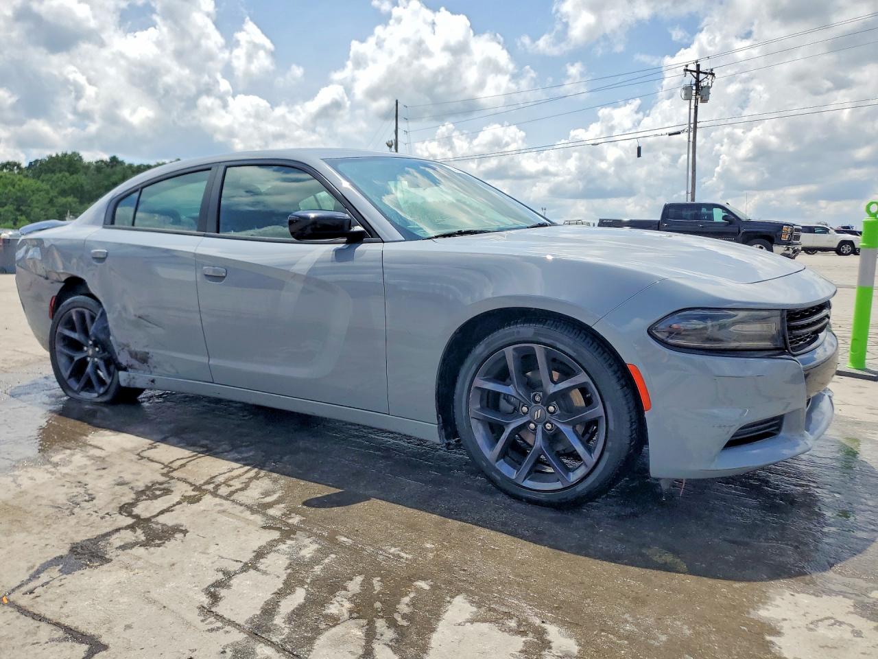 Dodge Charger Sxt