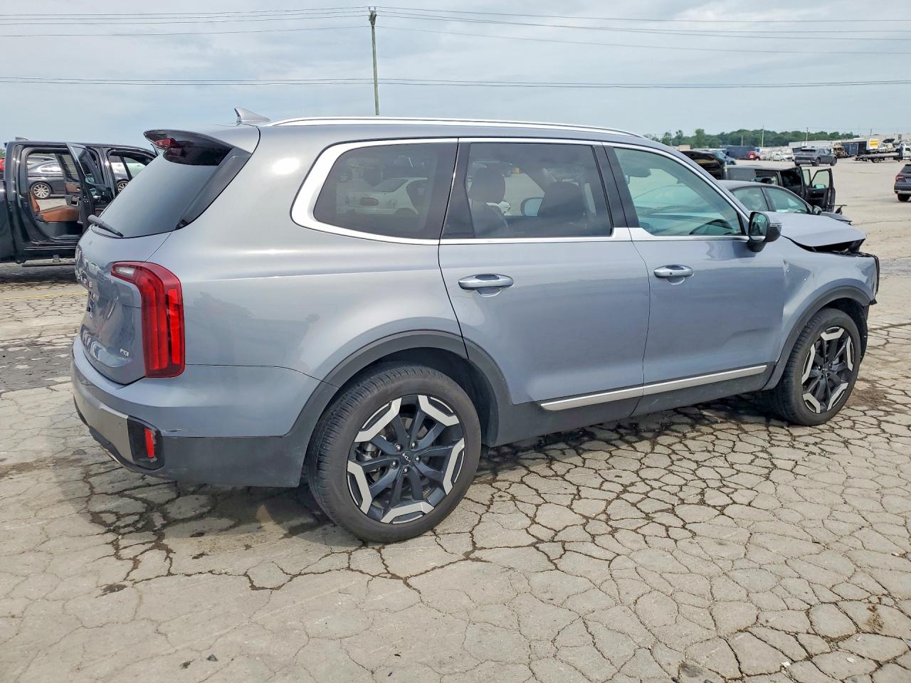Kia Telluride S