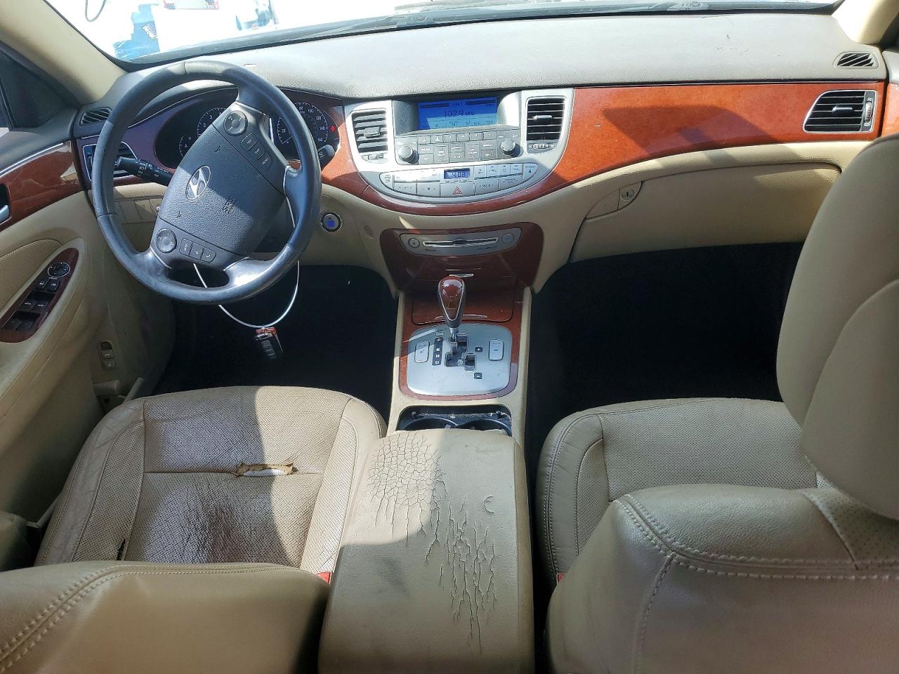 Hyundai Genesis 3.8l