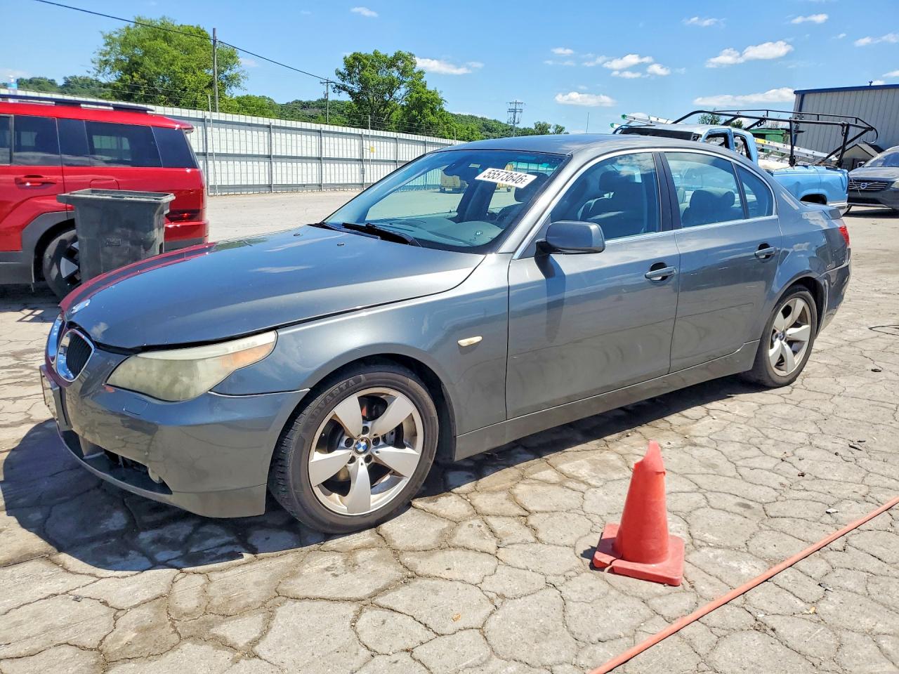 Salvage BMW 5 Series Image