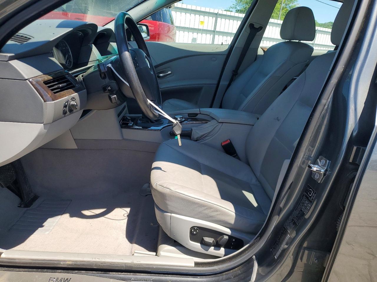 BMW 5 Series I