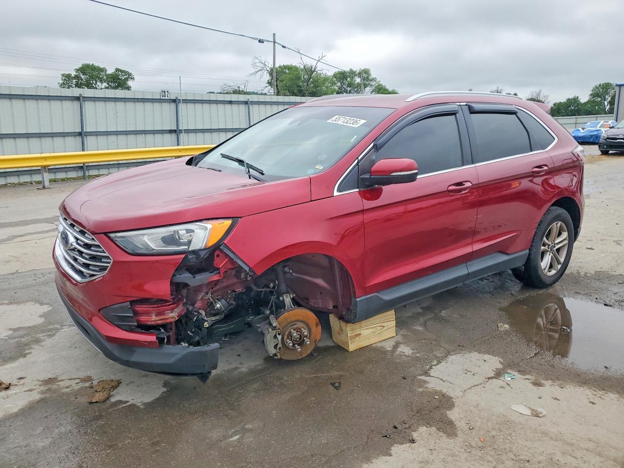 Salvage Ford Edge Image