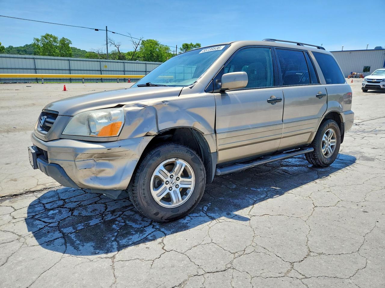 Salvage Honda Pilot Image