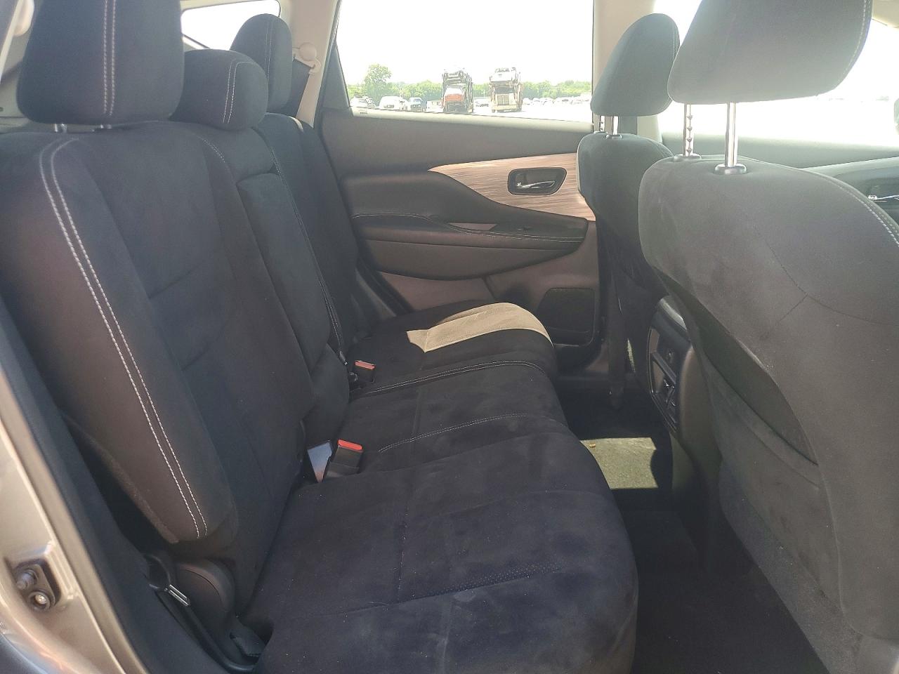 Nissan Murano Sv