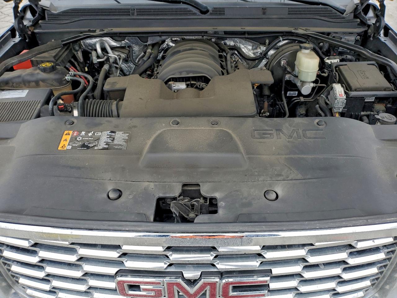 GMC Yukon Denali
