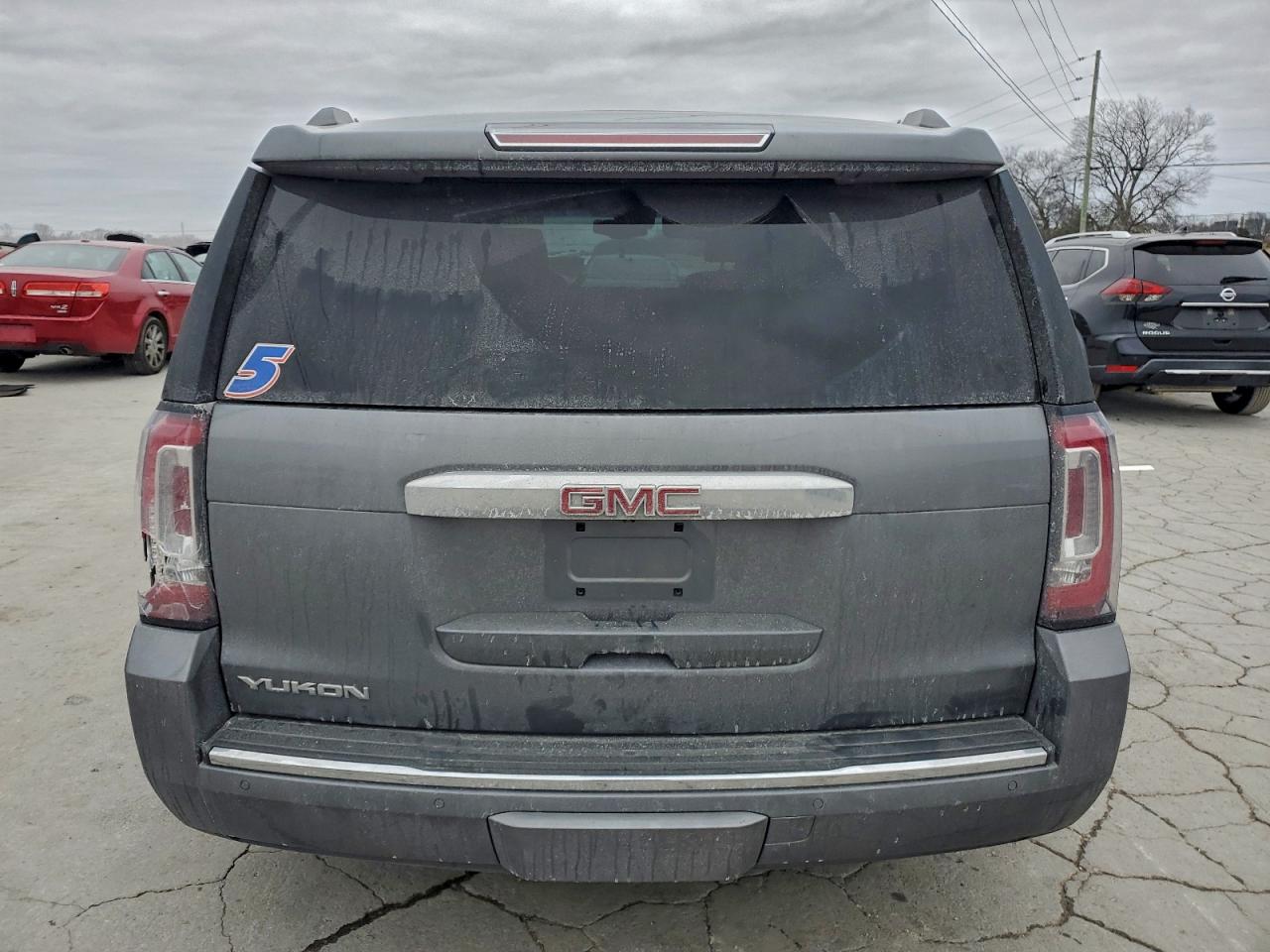 GMC Yukon Denali