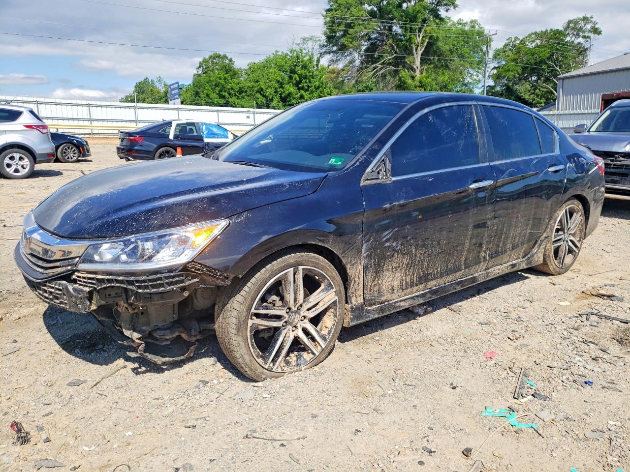 Salvage Honda Accord Image