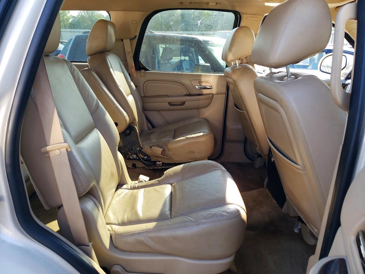 Cadillac Escalade Premium