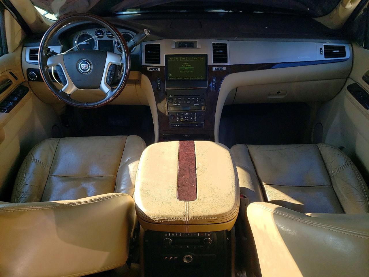 Cadillac Escalade Premium
