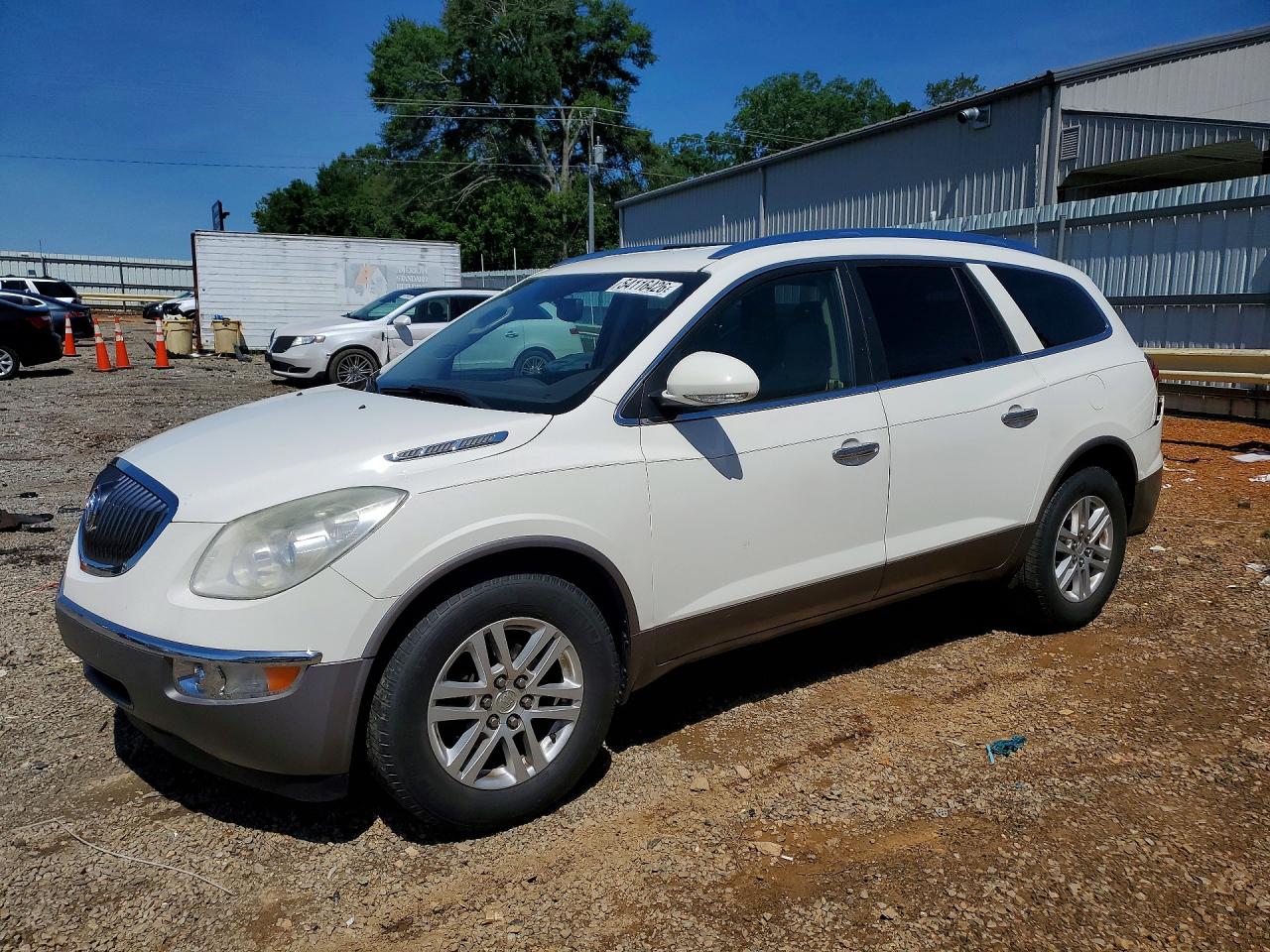 Salvage Buick Enclave Image