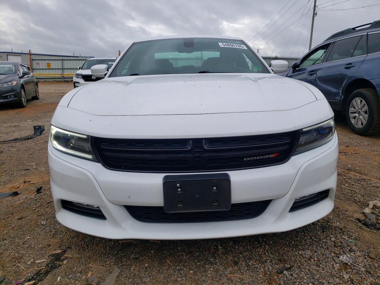 Dodge Charger Sxt