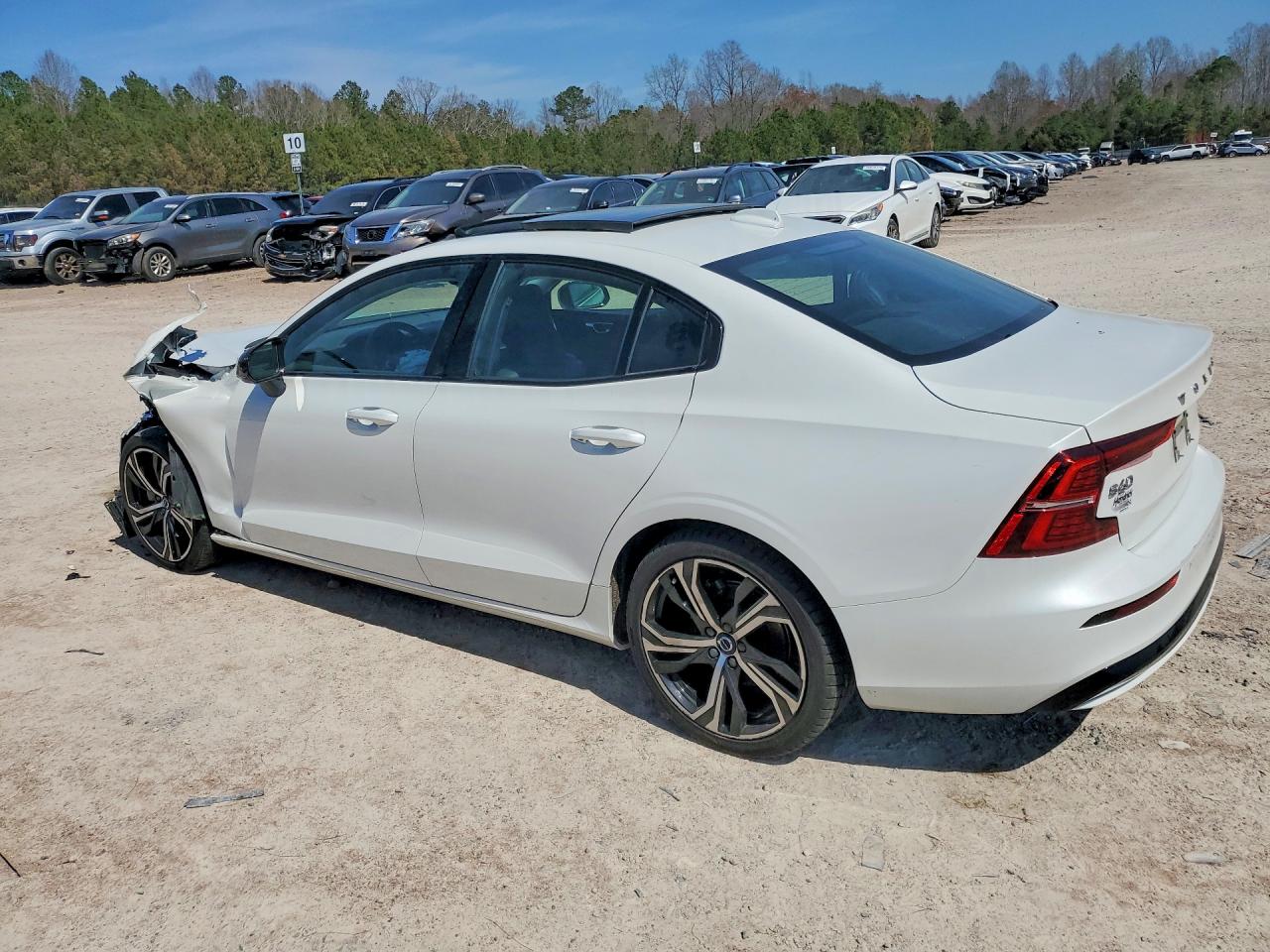 Volvo S60 Core