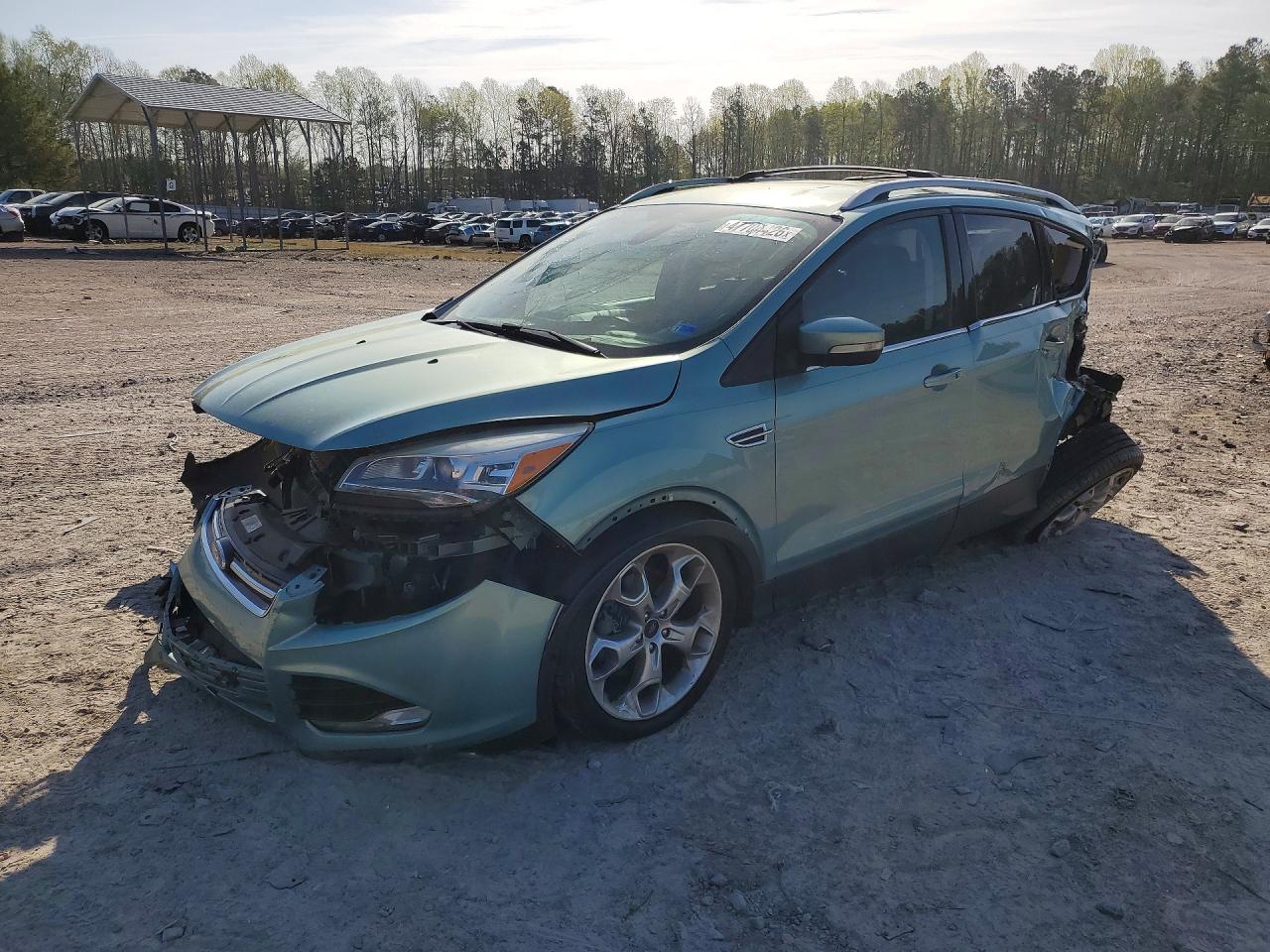 Salvage Ford Escape Image
