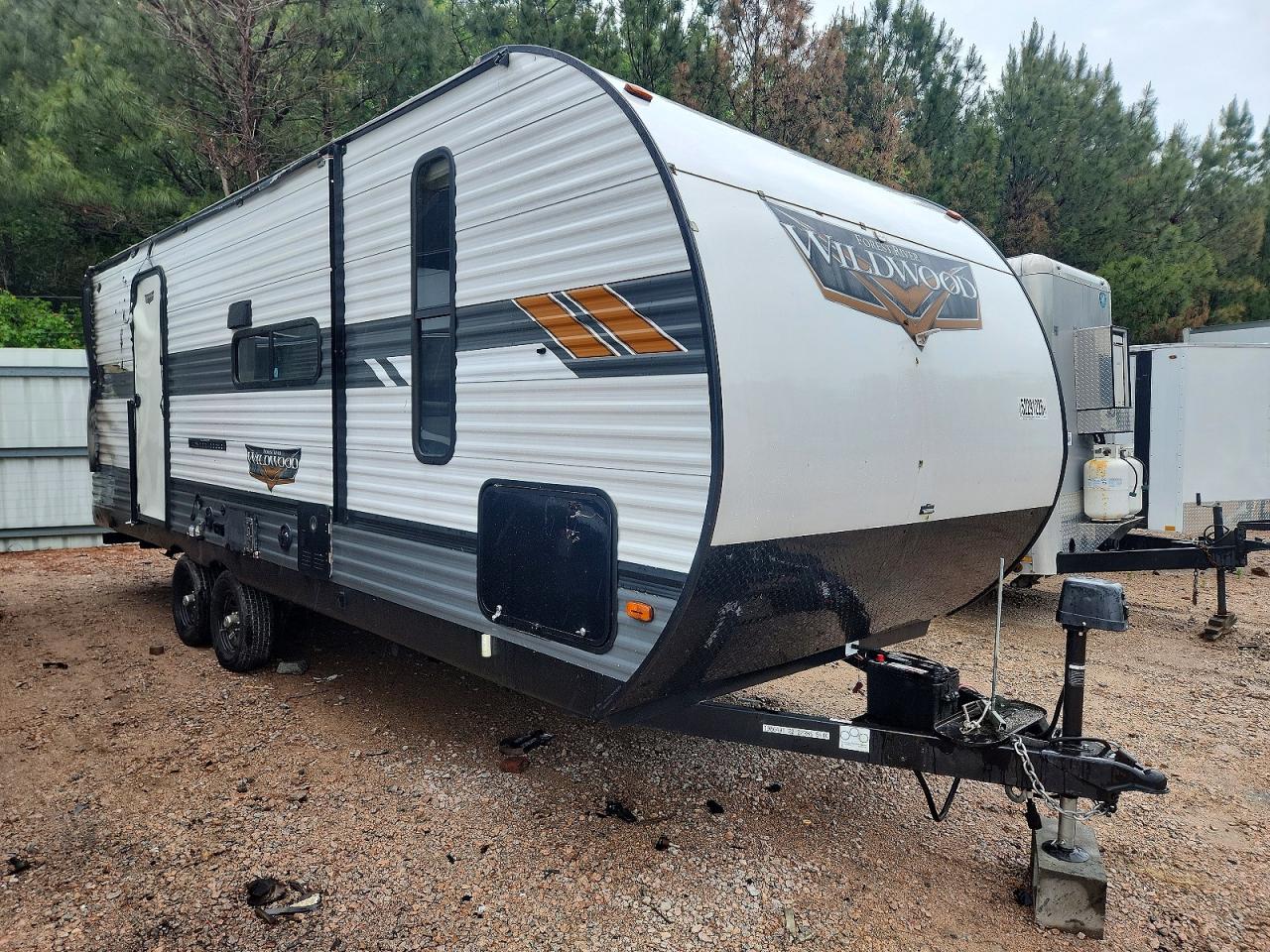 Salvage Wildwood Trailer Image