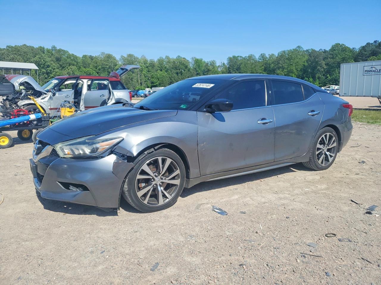Salvage Nissan Maxima Image