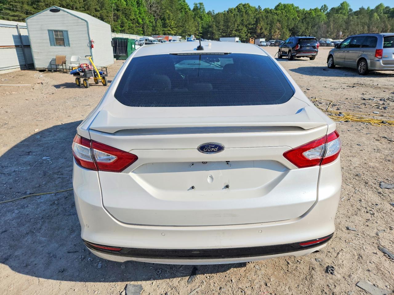 Ford Fusion Titanium Hev