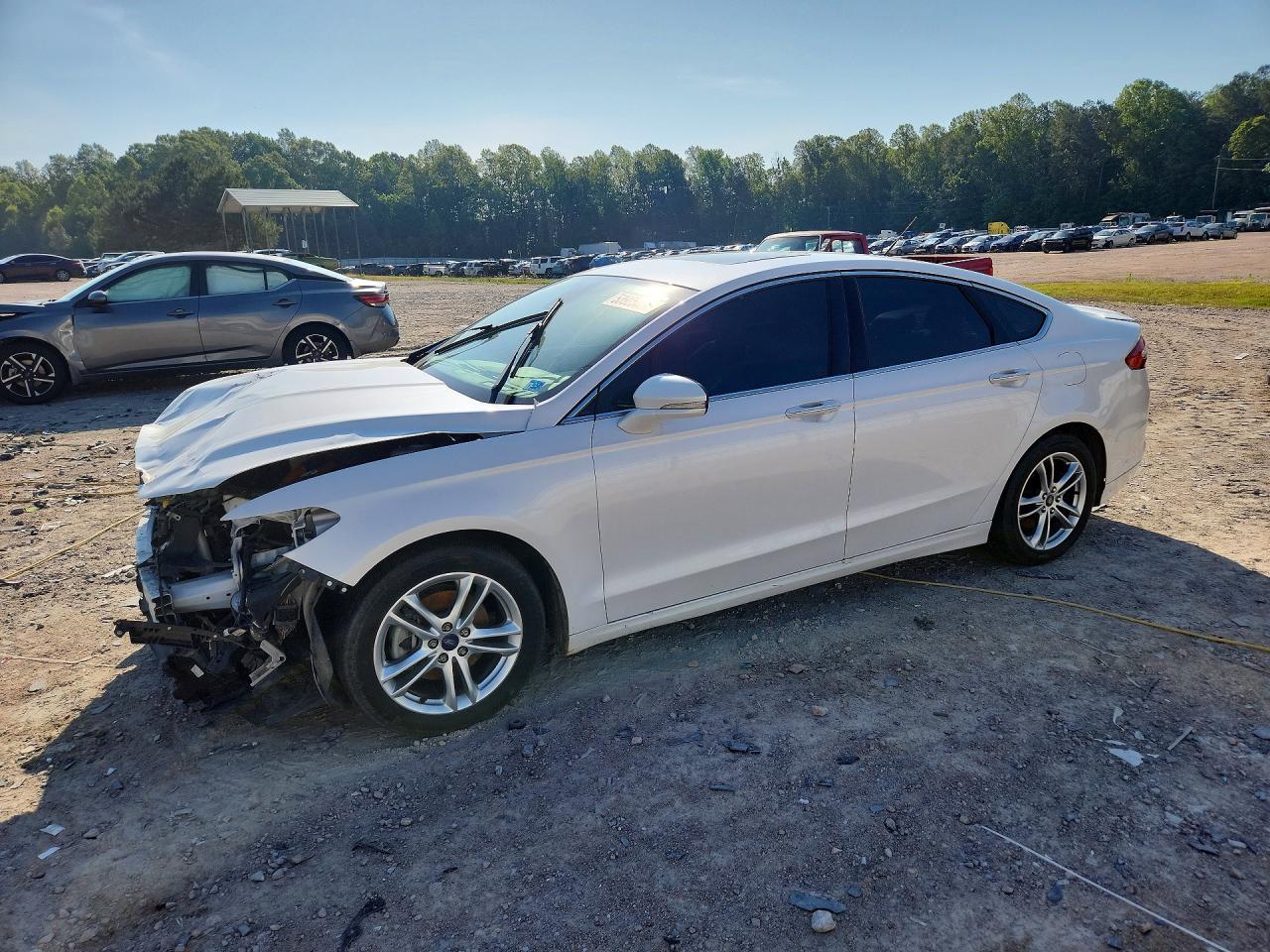Salvage Ford Fusion Image