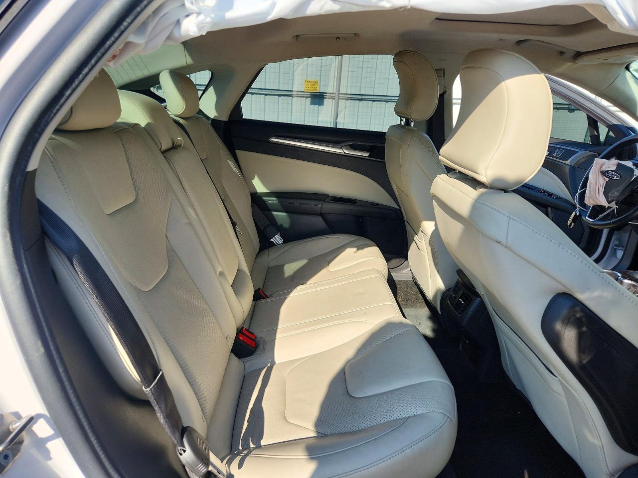 Ford Fusion Titanium Hev