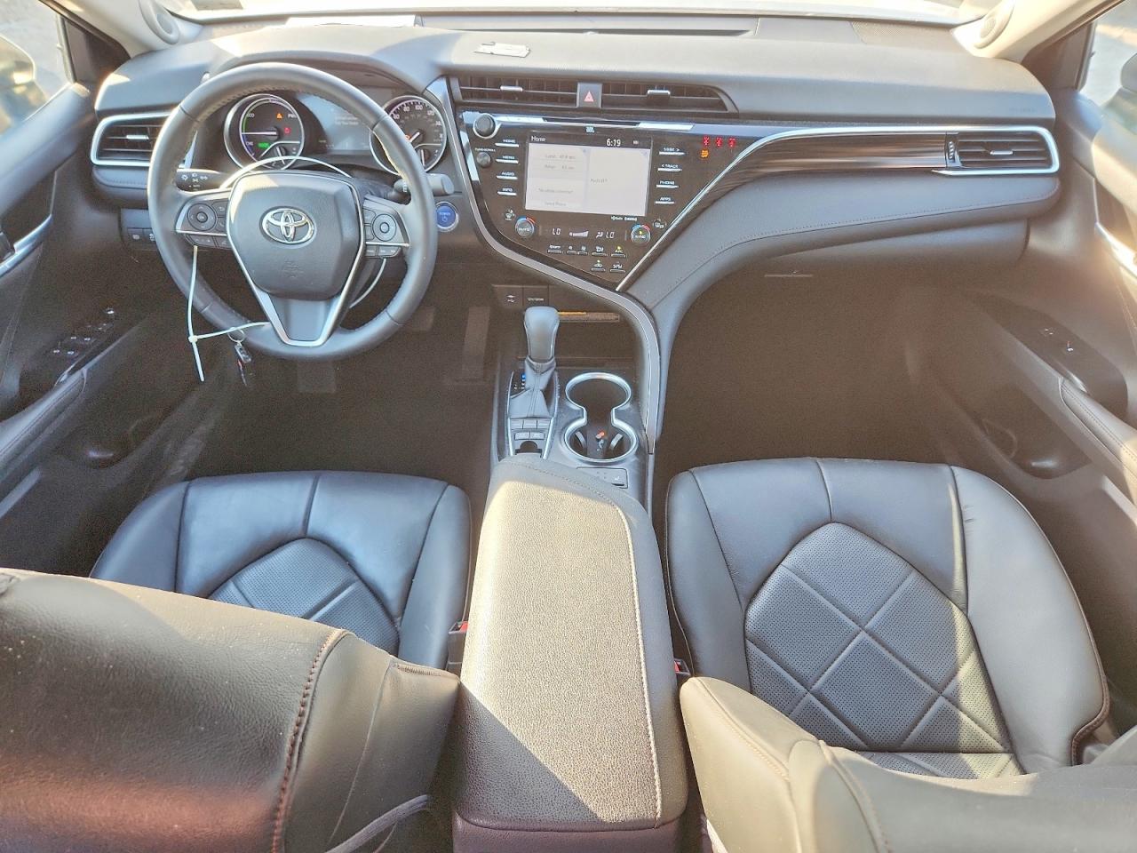 Toyota Camry Xle