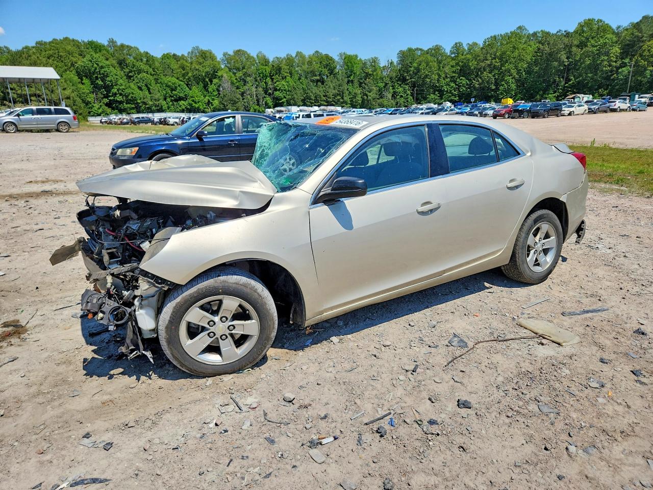 Salvage Chevrolet Malibu Image