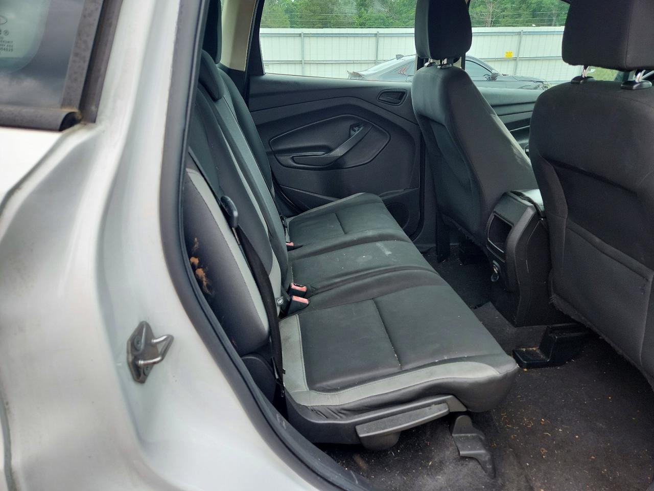Ford Escape S