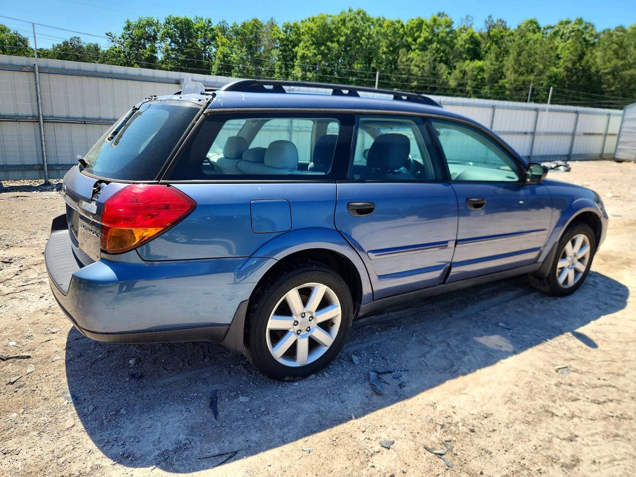 Subaru Legacy Outback 2.5i