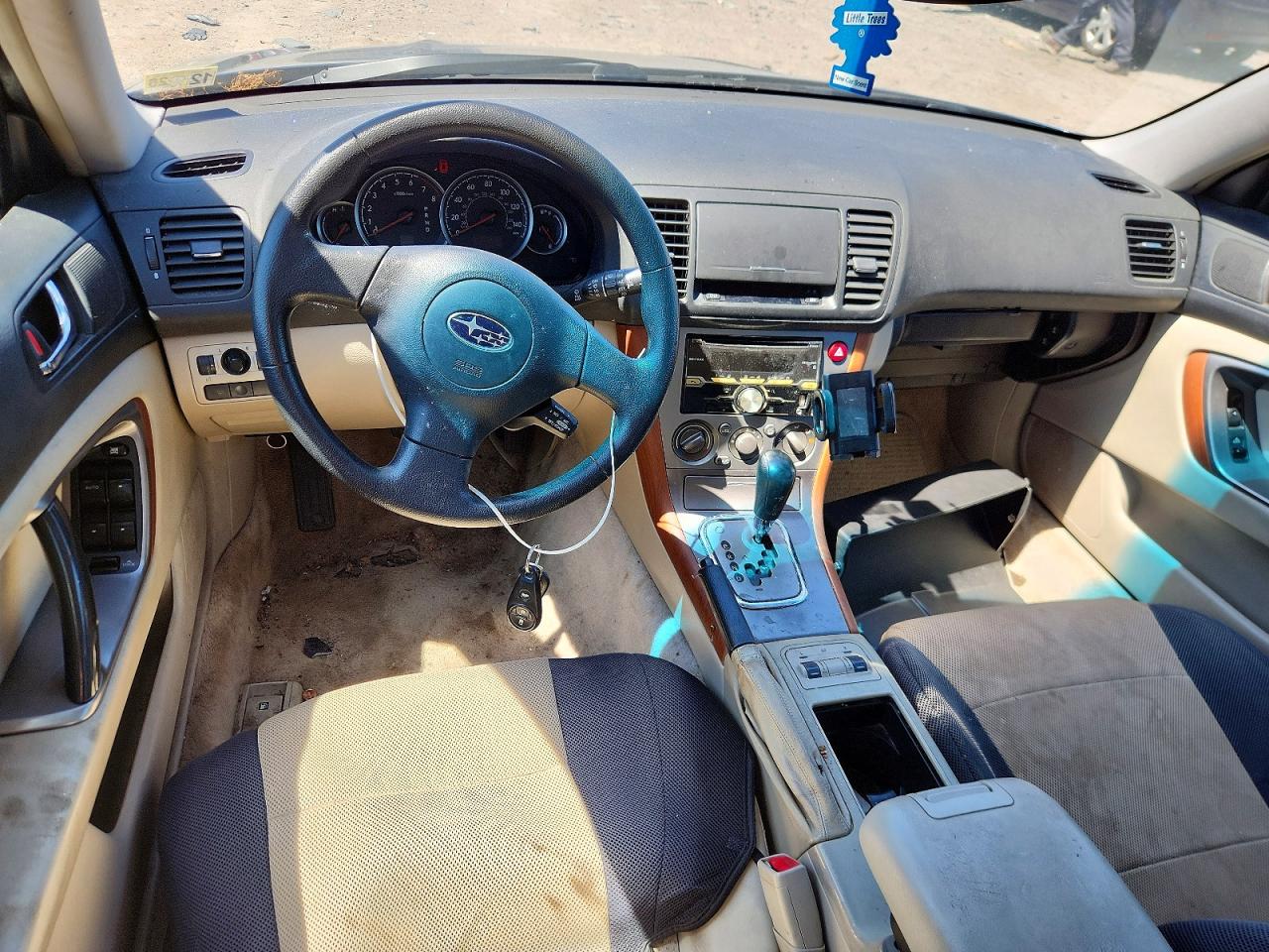 Subaru Legacy Outback 2.5i