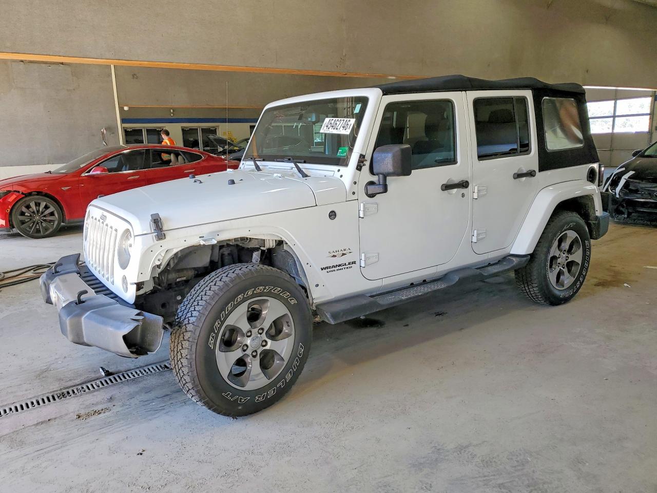 Salvage Jeep Wrangler Image