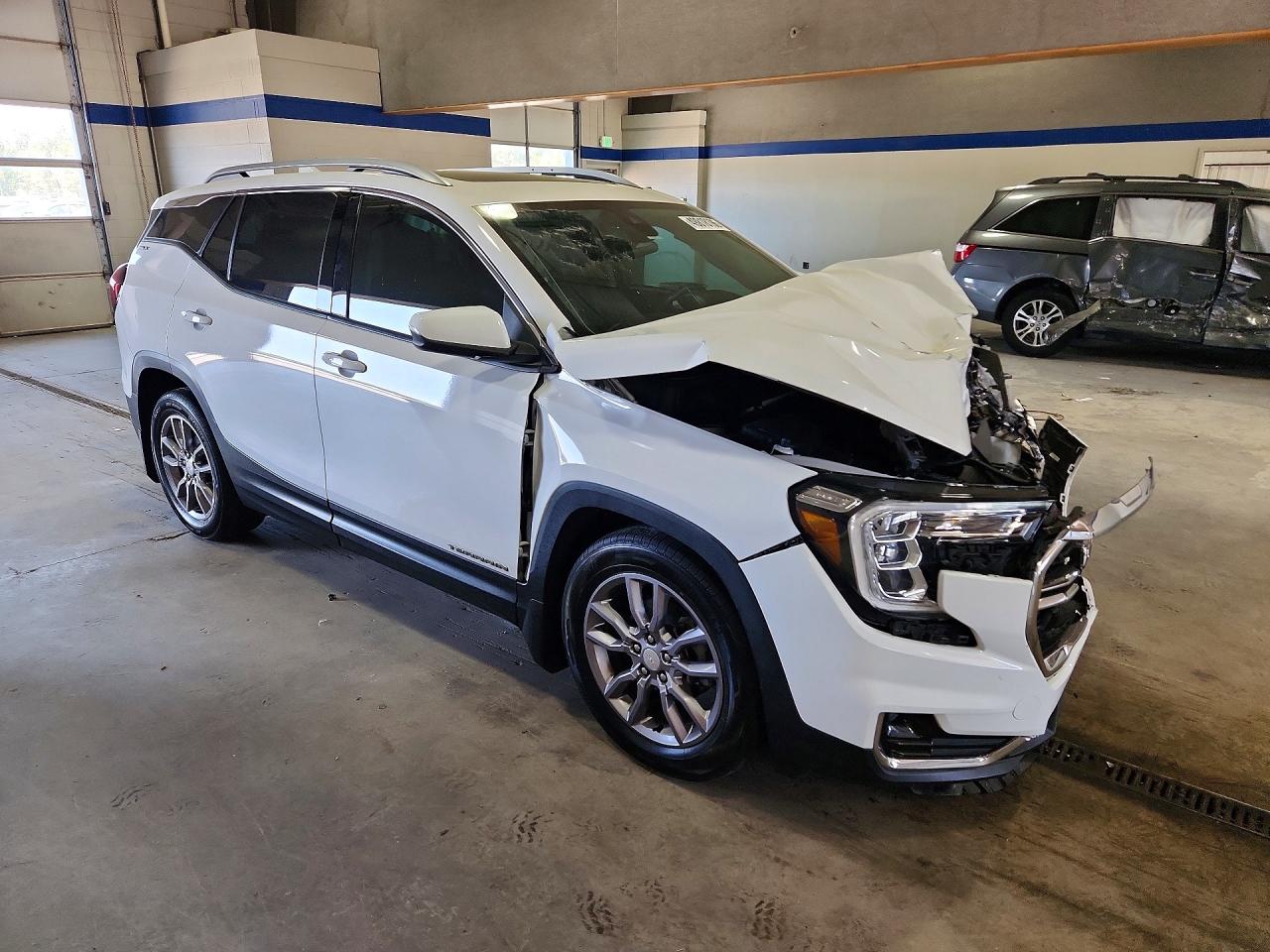 GMC Terrain Slt